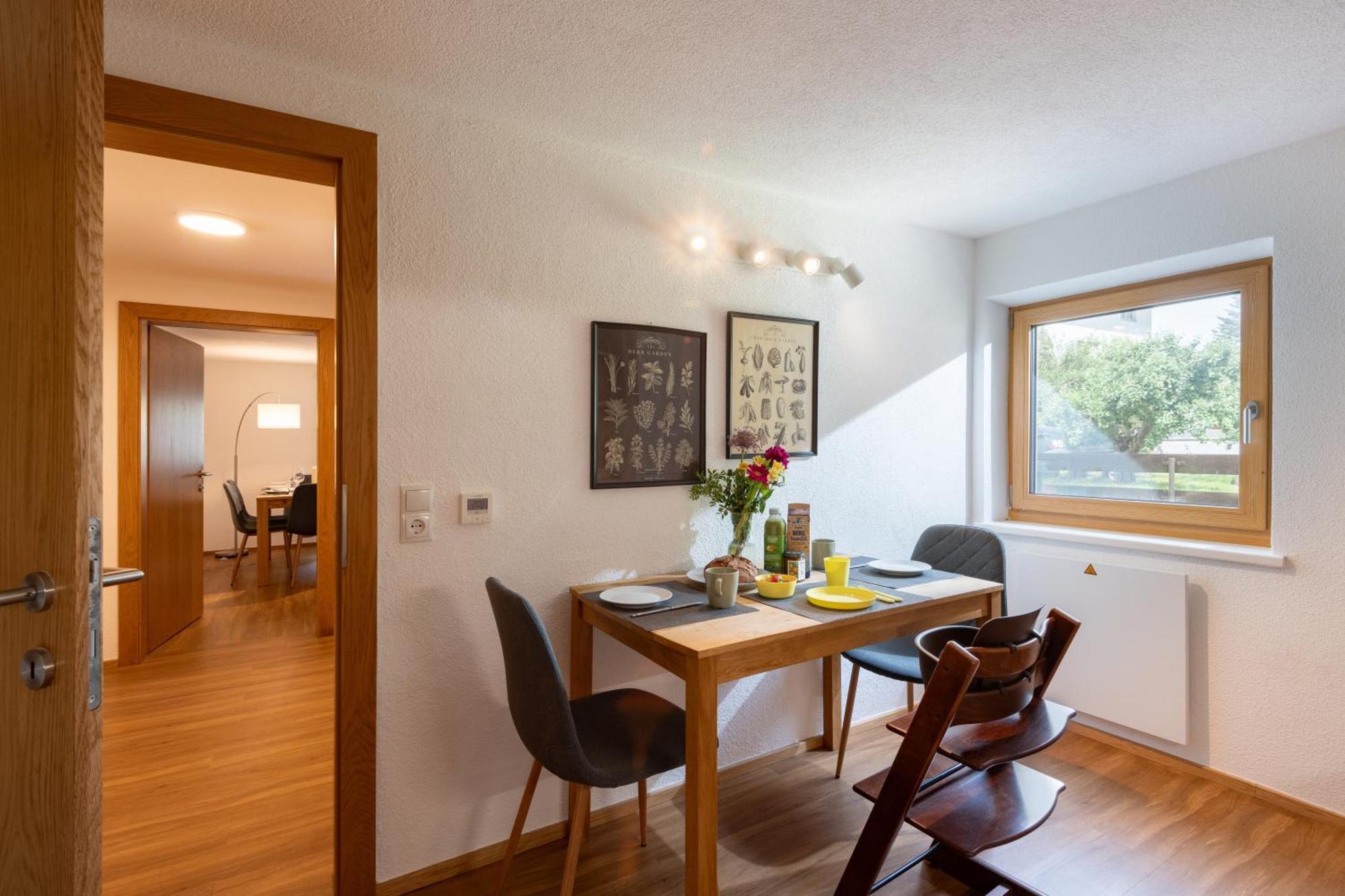 Modernes Apartment - 3 Schlafzimmer - 2 Kostenlose Parkplaetze Fügen Eksteriør bilde